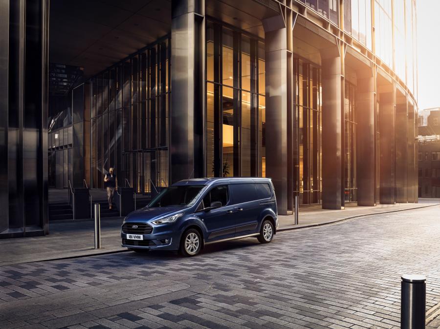  Ford Transit Connect LWB 2018 года  (WW) (фото 1 из 11)